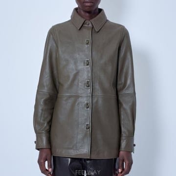 ROHE 26 FW �ο� ROHE ���� ���� Ŭ���� ���� ���� 421 19 146 24326 FW �ο� ROHE ���� ���� Ŭ���� ���� ���� 421 19 146 