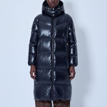 Moncler 26 FW ��Ŭ���� Harfang ��Ʈ �ĵ� �� ��Ʈ ���̺� L2093 1A00168 597Z8 99926 FW ��Ŭ���� Harfang ��Ʈ �ĵ� �� ��Ʈ ���̺� L2093 