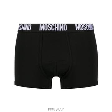 Moschino 26FW ��Ű�� ��Ƽ 4301 A1389 0555 BLACK26FW ��Ű�� ��Ƽ 4301 A1389 0555 BLACK