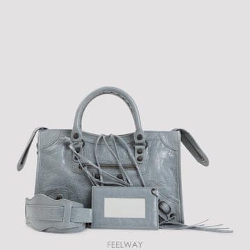 Balenciaga 26FW �߷��þư� �� ��Ƽ �� ���� 865762 2ACFH 4751 BLUE GREY26FW �߷��þư� �� ��Ƽ �� ���� 865762 2ACFH 4751 BLUE