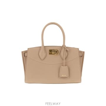 Ferragamo 26FW ����䷹ ��󰡸� ����� 795210 007 WARM TAUPE26FW ����䷹ ��󰡸� ����� 795210 007 WARM TAUPE