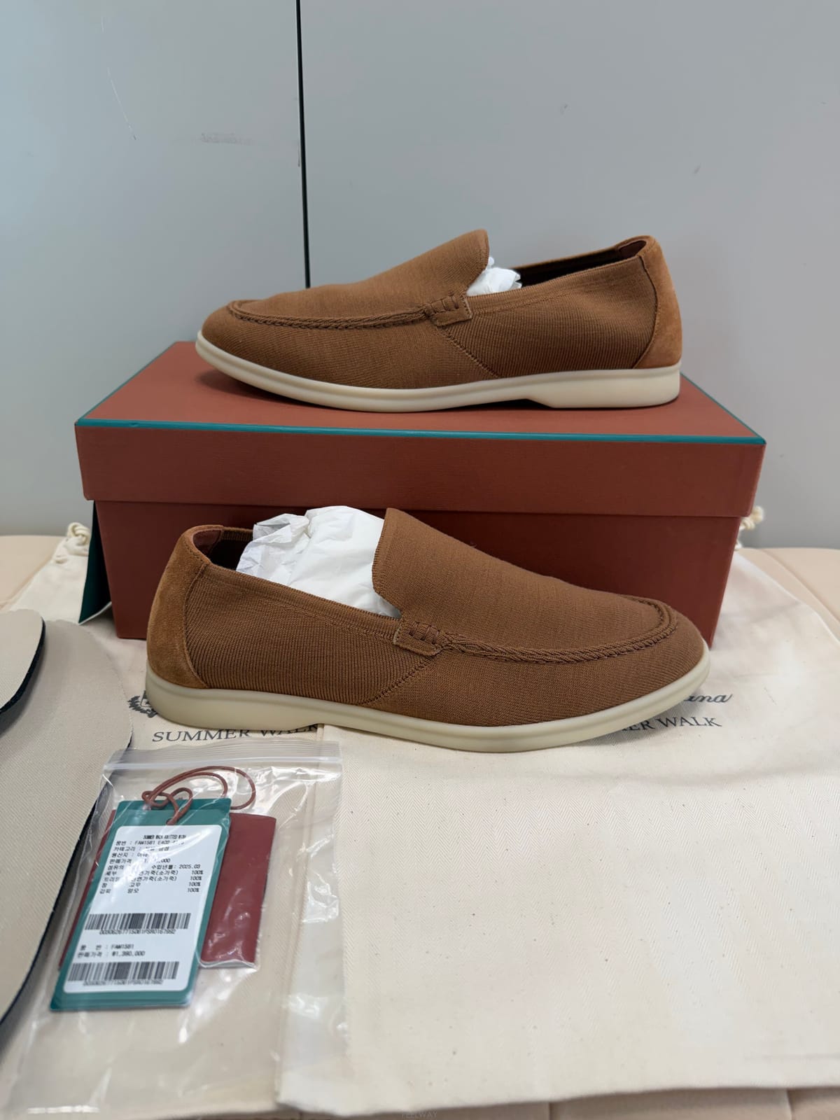 Loro Piana 41.5/265)�η��ǾƳ� ��Ƽ�� ��ӿ�ũ ����41.5/265)�η��ǾƳ� ��Ƽ�� ��ӿ�ũ ����