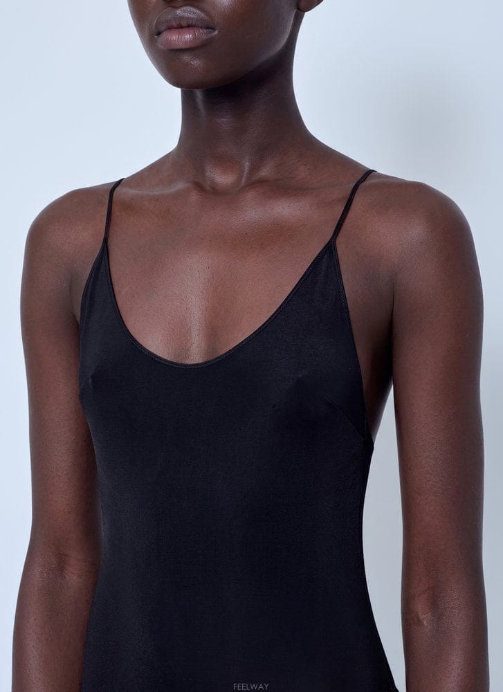 Saint Laurent 26 S/S ���ζ� STRAPPY �̵� �巹�� 868281 Y38DS B011232311126 S/S ���ζ� STRAPPY �̵� �巹�� 868281 Y38DS B011232