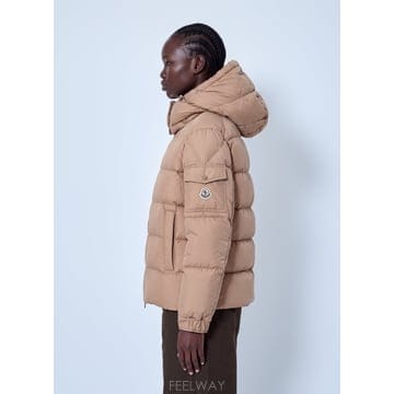 26 F/W 몽클레어 MAYA 70 후드 쇼츠 다운 자켓 L2093  B0112323171