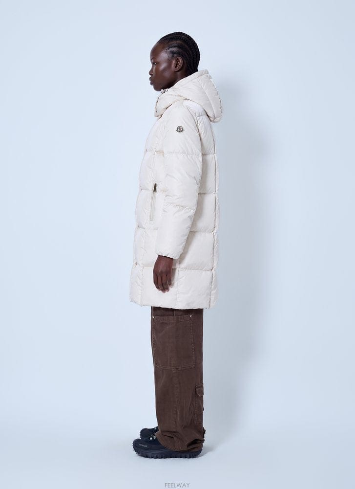 Moncler 26 F/W ��Ŭ���� LITTE SQUAREQUILTED �ĵ� �� �� B011232318526 F/W ��Ŭ���� LITTE SQUAREQUILTED �ĵ� �� �� B011232