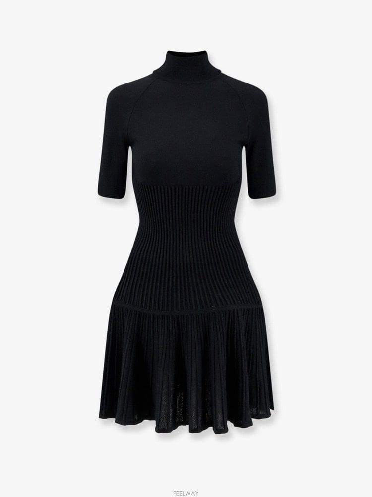 Alaia 26 S/S �˶��̾� CRINOLINE �� ������ ���� �巹�� AA9 B065228575926 S/S �˶��̾� CRINOLINE �� ������ ���� �巹�� AA9 B0
