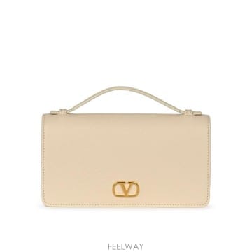 Valentino 26FW �߷�Ƽ�� ����ٴ� ���� 9W2P0AU1SNP I16 LIGHT IVORY26FW �߷�Ƽ�� ����ٴ� ���� 9W2P0AU1SNP I16 LIGHT IVOR