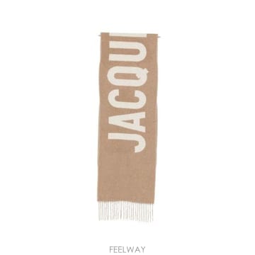 Jacquemus 26FW ��ũ���� ���÷� ��ī�� ACU00435D AOT4001193 GREY26FW ��ũ���� ���÷� ��ī�� ACU00435D AOT4001193 GREY