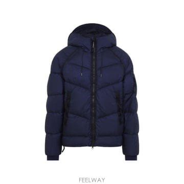 26FW 씨피 컴퍼니 패딩 21CMOW210A 110655G880 NAVY