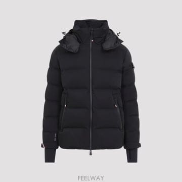 Moncler 26FW ��Ŭ���� ���� L20971A00043 53066999 BLACK26FW ��Ŭ���� ���� L20971A00043 53066999 BLACK