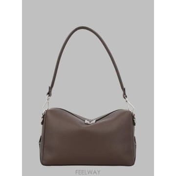 FENDI 26FW ��� ���� �̵�� ���� �� 7VA672 ASIHF0H3A BROWN26FW ��� ���� �̵�� ���� �� 7VA672 ASIHF0H3A BROWN