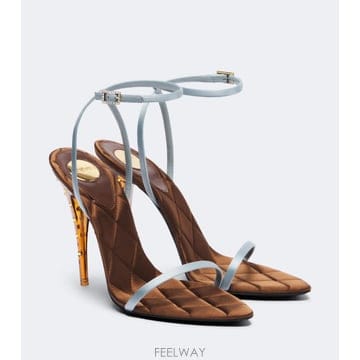 Saint Laurent 26 FW ���ζ� Ivresse �Ӻ����õ� ���� ��ƾ ���� TP58165687026 FW ���ζ� Ivresse �Ӻ����õ� ���� ��ƾ ���� TP58165