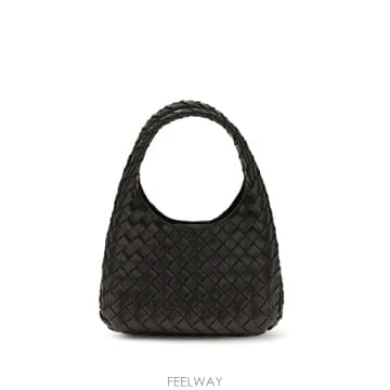 Bottega Veneta [K68]���װ� ����Ÿ A005PEV0HW0 2009 ���� ����� ũ�ν��� ��Ŷ�� ž�ڵ�� Baby Camp[K68]���װ� ����Ÿ A005PEV0HW0 2009 ���� ����� ũ�ν�