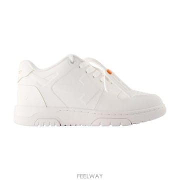 Off White 26FW ����ȭ��Ʈ ����Ŀ�� OF06204101 WHITE26FW ����ȭ��Ʈ ����Ŀ�� OF06204101 WHITE