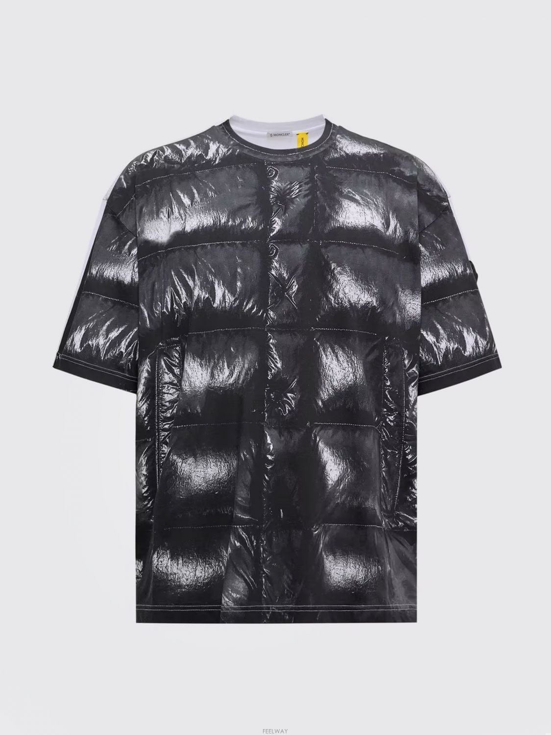 Moncler [A6] ��Ŭ���� K24048C0000189AYW ���� Ƽ���� K24048C0000189AYW-999[A6] ��Ŭ���� K24048C0000189AYW ���� Ƽ���� K24048C000