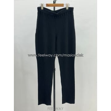 옴니 플리세 (이세미야케) 블랙 팬츠