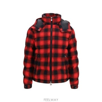 Moncler 26FW ��Ŭ���� �е� L20911A00244599ZU F94 RED26FW ��Ŭ���� �е� L20911A00244599ZU F94 RED