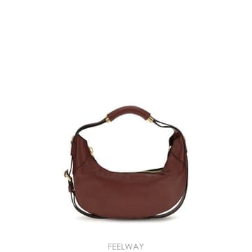 Moschino 26FW ��Ű�� ��Ʈ�� MC4231PP0P 552 BORDEAUX26FW ��Ű�� ��Ʈ�� MC4231PP0P 552 BORDEAUX