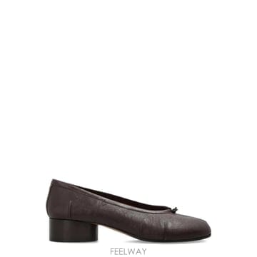 Maison Margiela �δ��� Maison Margiela ���� ���������� Ÿ�� �߷����� ���������δ��� Maison Margiela ���� ���������� Ÿ�� �߷����� 
