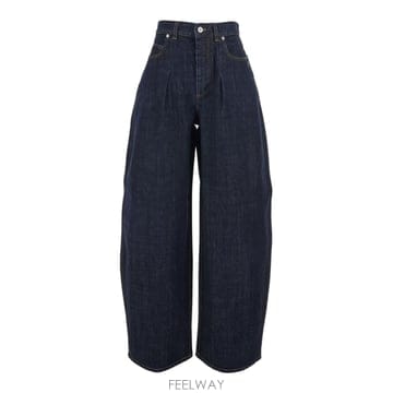 Jacquemus �δ��� JACQUEMUS ��ũ���� ���߷� �� �� ���� �����δ��� JACQUEMUS ��ũ���� ���߷� �� �� ���� ����