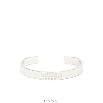 MM6 26FW MM6 �������������� �극�̽��� P6469 SM6UY0061 951 SILVER26FW MM6 �������������� �극�̽��� P6469 SM6UY0061 951
