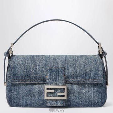 26 F/W 펜디 바게트 26424 라이트 블루 데님 백 8BR850 B0052324556