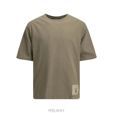 Jacquemus 26FW ��ũ���� ž TSU00334AJ00045BEIGE Grey26FW ��ũ���� ž TSU00334AJ00045BEIGE Grey