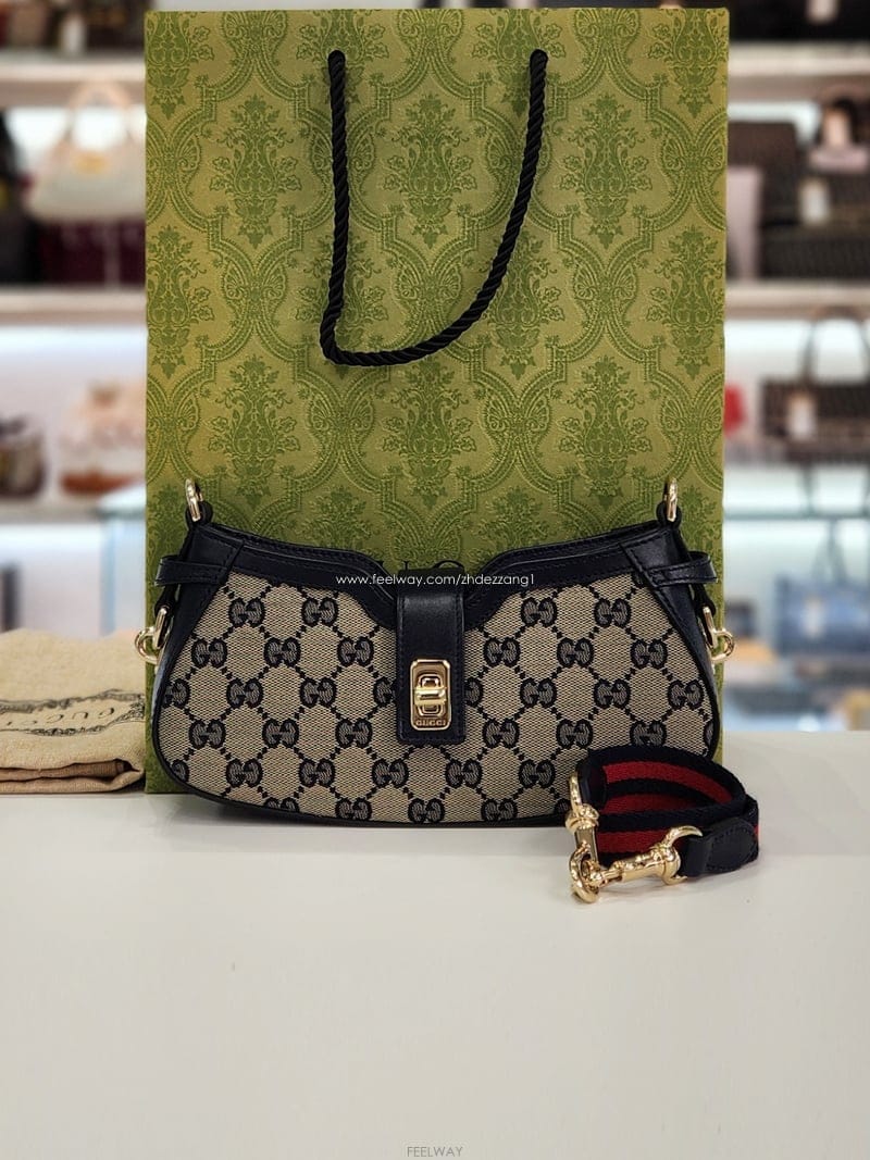 GUCCI ���� �� ���̵� �̴� ����� 786015���� �� ���̵� �̴� ����� 786015