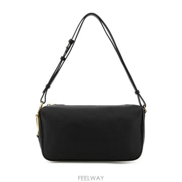 GUCCI �ؿ� ������� ���� ���� Ż���� ������ ��� ��Ʈ���� �ִ� �ڵ�� 860787AAFDM 1000�ؿ� ������� ���� ���� Ż���� ������ ��� ��Ʈ���� ��
