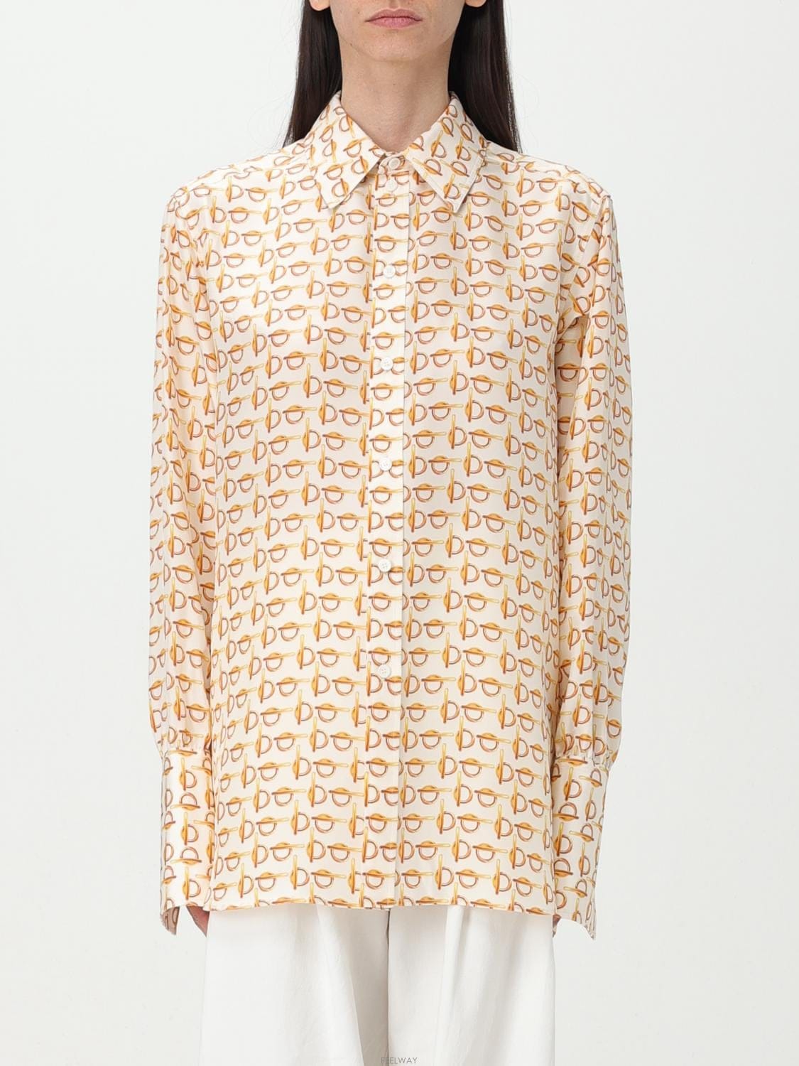 Burberry [A6] ������ 8090731 ���� ���� 8090731-047[A6] ������ 8090731 ���� ���� 8090731-047
