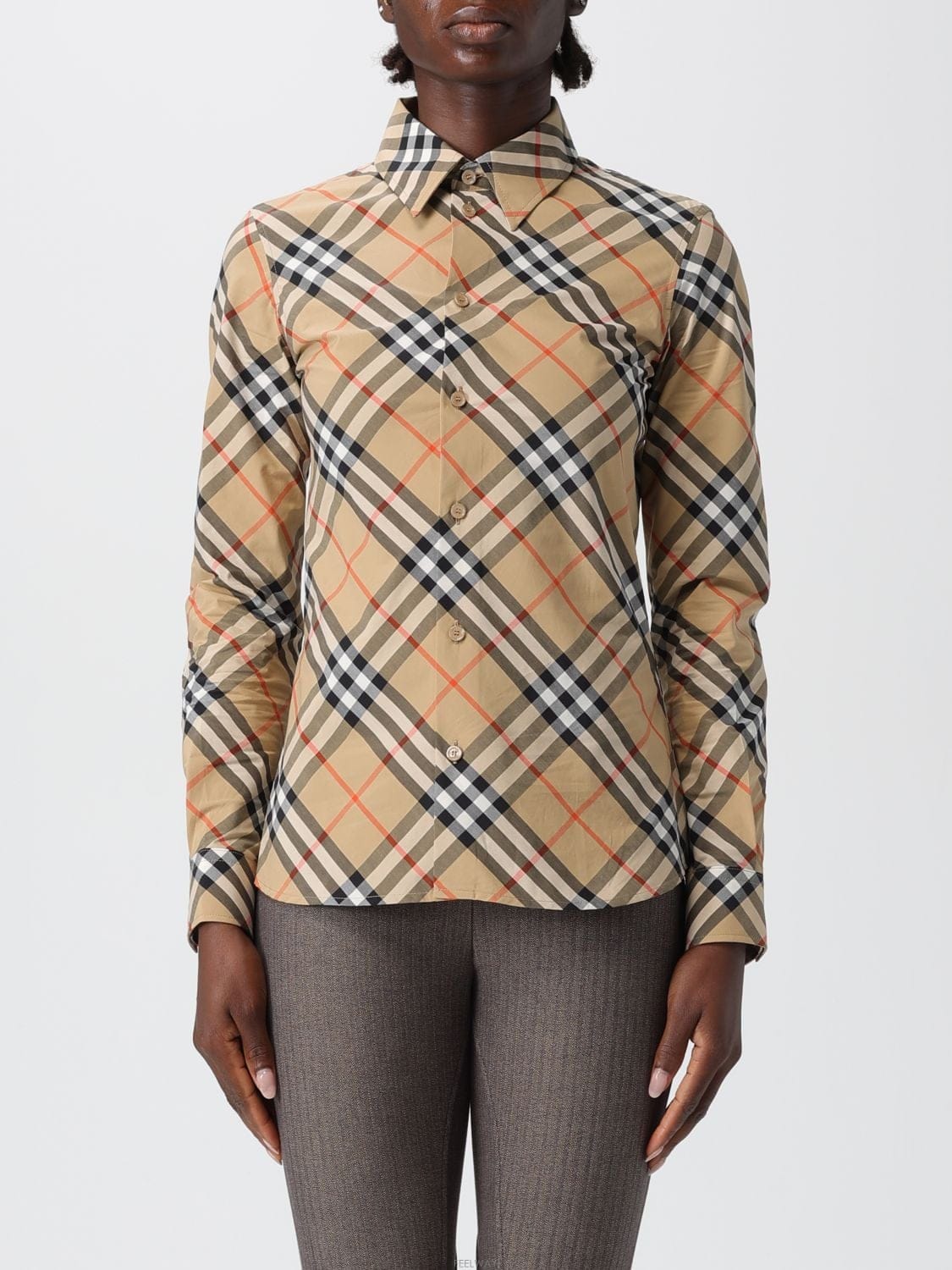 Burberry [A6] ������ 8106163 ���� ���� 8106163-054[A6] ������ 8106163 ���� ���� 8106163-054