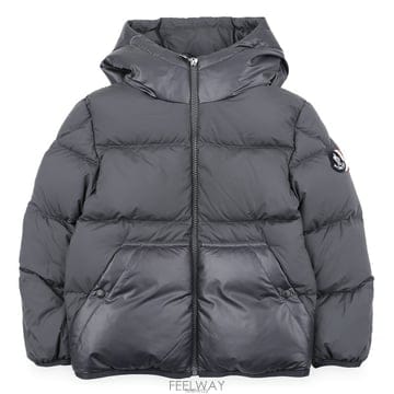 Moncler ���Ʈ)��Ŭ���� Ű�� BARIN �ĵ� �е� 1A00065 597YK 921 12,14A���Ʈ)��Ŭ���� Ű�� BARIN �ĵ� �е� 1A00065 597YK 921