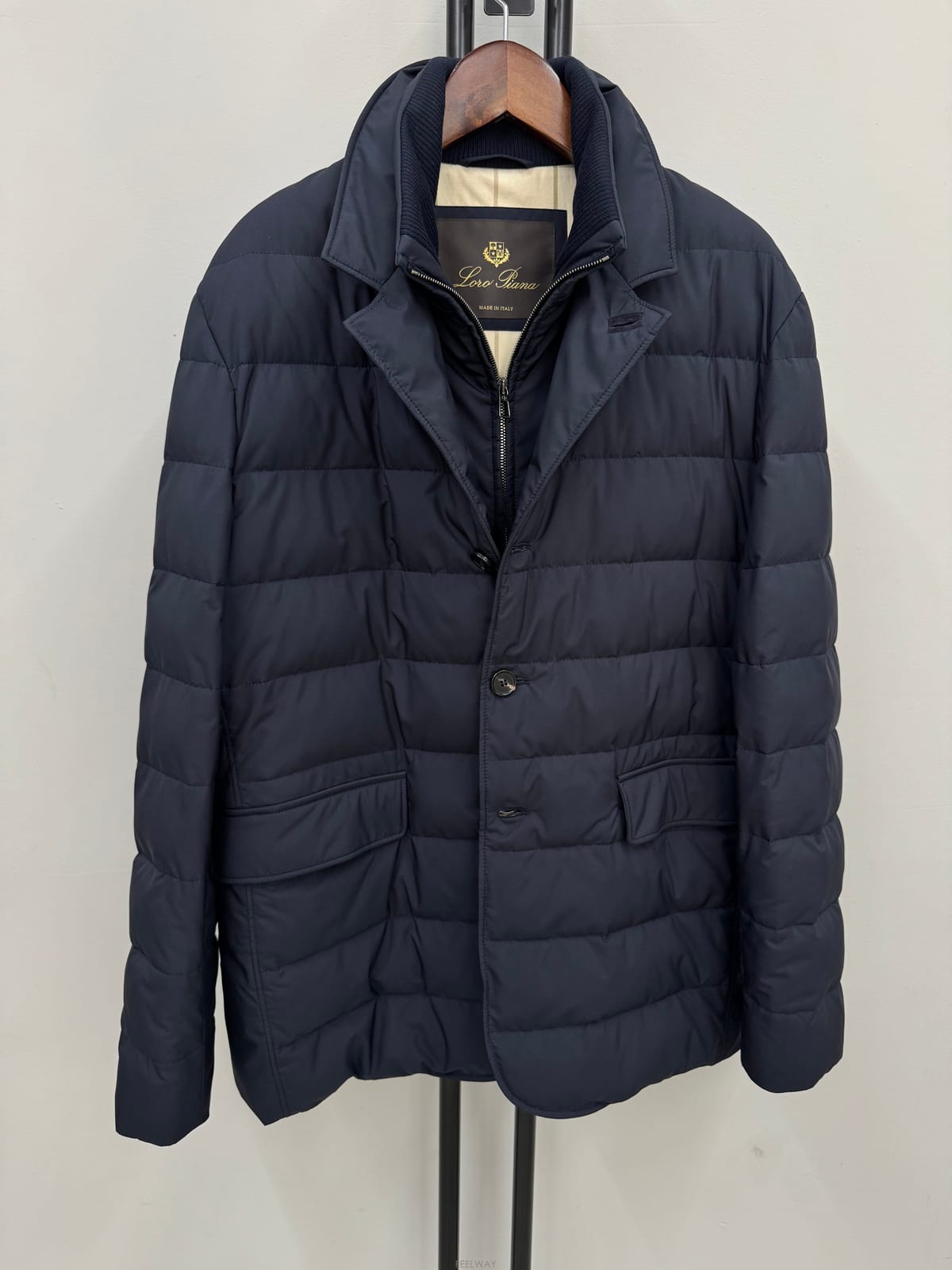 Loro Piana (���� ���Ϲ߼�) �η��ǾƳ� ���� ����ý��� �е� ����(���� ���Ϲ߼�) �η��ǾƳ� ���� ����ý��� �е� ����