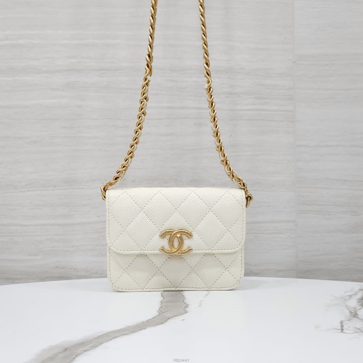 CHANEL [������] ���� ĳ��� ��ε� ü�� �̴� ũ�ν��� AP2629[������] ���� ĳ��� ��ε� ü�� �̴� ũ�ν��� AP2629