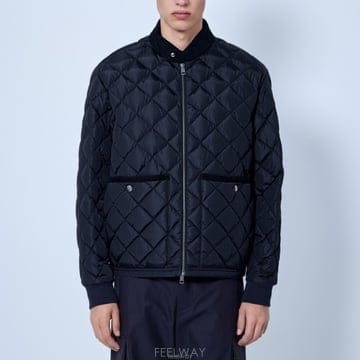Moncler 26 FW ��Ŭ���� Eclal ��Ŭ�� ���� ���� Ǫ�� ���� L2091 1A00137 539ZD 99926 FW ��Ŭ���� Eclal ��Ŭ�� ���� ���� Ǫ�� ���� L2091 