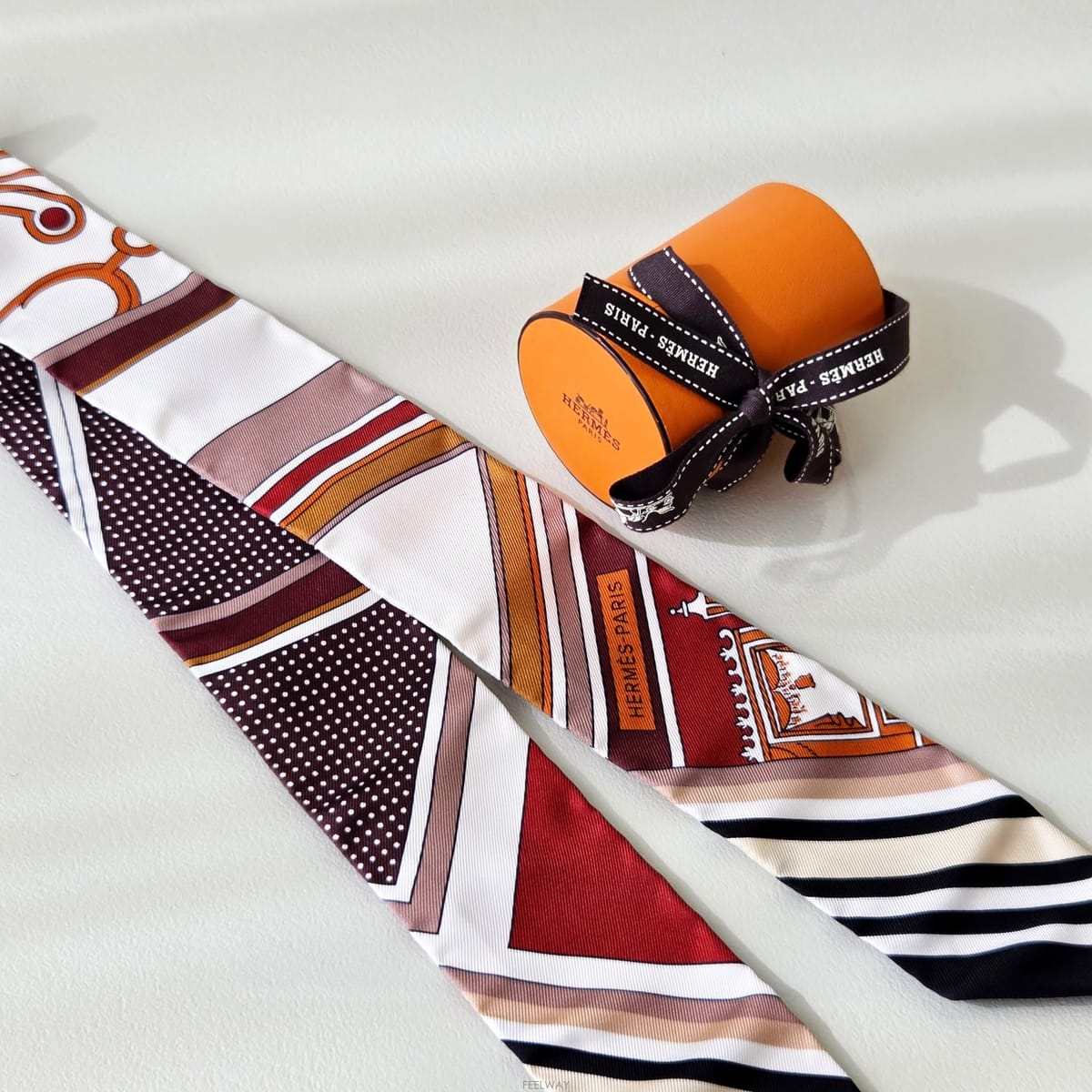 HERMES �����޽� Ʈ���� ��ī�� ������ĳ���� 3803�����޽� Ʈ���� ��ī�� ������ĳ���� 3803