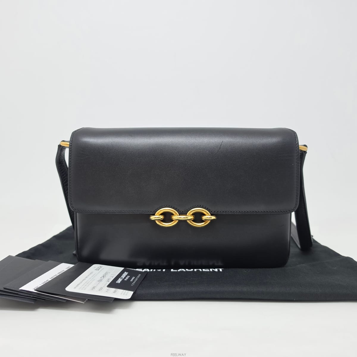 Saint Laurent ���ζ� �� ���Ϸ� ��ÿ�� 649795���ζ� �� ���Ϸ� ��ÿ�� 649795