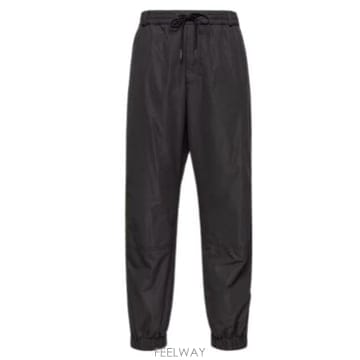 Moncler 26FW ��Ŭ���� ��Ʈ����Ʈ ���� L20972A00002 5987699926FW ��Ŭ���� ��Ʈ����Ʈ ���� L20972A00002 59876999