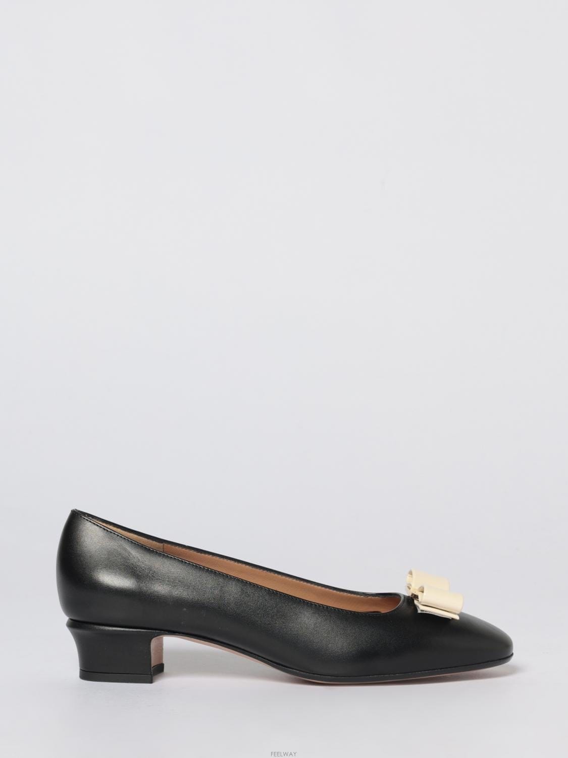 Ferragamo [A6] ��󰡸� 01L410 ���� ������ 01L410-790843-001[A6] ��󰡸� 01L410 ���� ������ 01L410-790843-001
