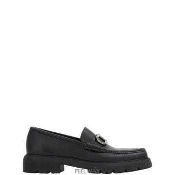 26FW 살바토레 페라가모 로퍼 028249 773850005 BLACK