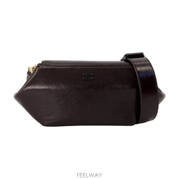 26 F/W 가니 BOU 이스트웨스트 숄더 백 GANNI 신세틱 브라 B0732297501