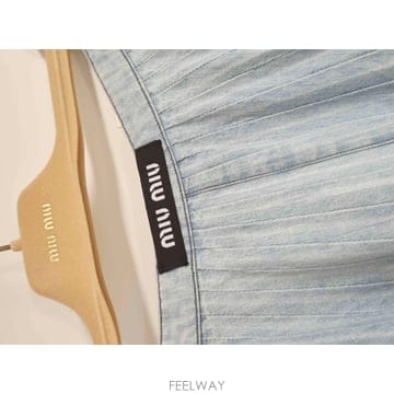 Miu Miu �̿�̿� MIU MIU ���� �÷��� �ս�ĿƮ 38�̿�̿� MIU MIU ���� �÷��� �ս�ĿƮ 38