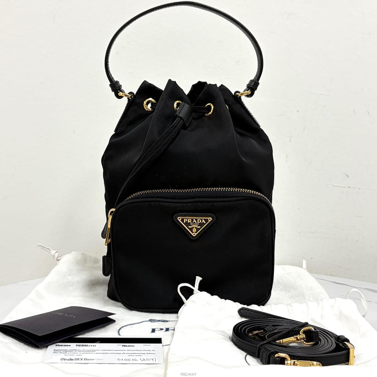 PRADA ����� ���Ϸ� �ﰢ�ΰ� ��Ŷ�� �������� ���� (1NE864)����� ���Ϸ� �ﰢ�ΰ� ��Ŷ�� �������� ���� (1NE864)