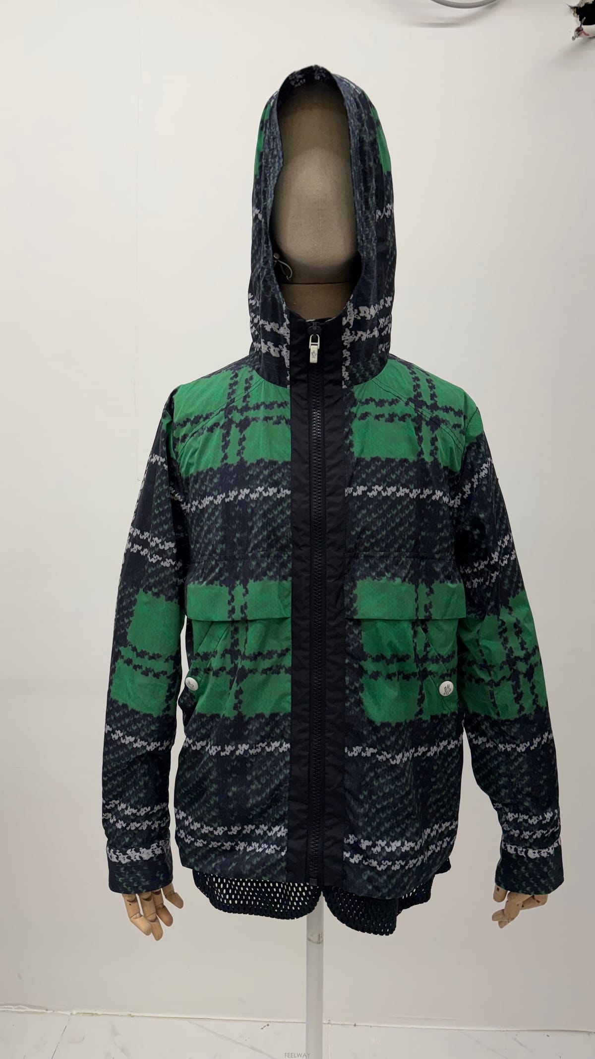 Moncler ��Ŭ���� ���� ���� ���� �극��Ŀ��Ŭ���� ���� ���� ���� �극��Ŀ