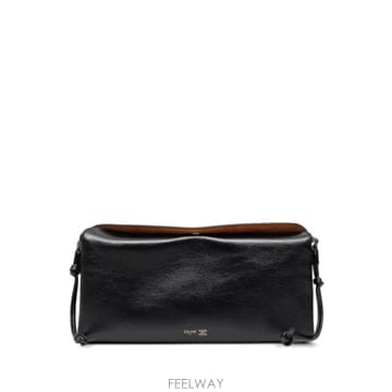 CELINE 26FW ������ Ŭ��ġ �Ŀ�ġ L105V5D45 38NO BLACK26FW ������ Ŭ��ġ �Ŀ�ġ L105V5D45 38NO BLACK