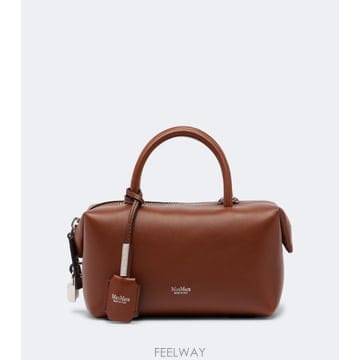 Max Mara 26 FW �������� ���� ���� ž �ڵ� �� TP58136499826 FW �������� ���� ���� ž �ڵ� �� TP581364998