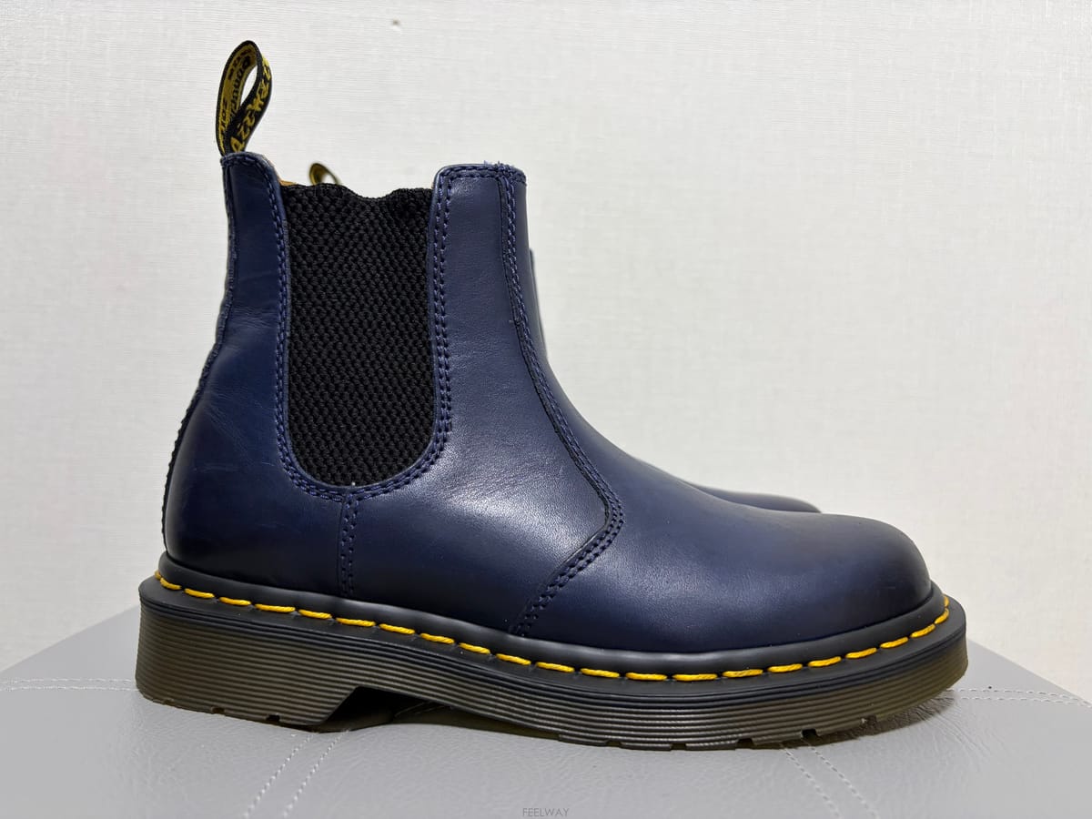 Dr. Martens ���͸�ƾ ���� ÿ�� ���� 225���͸�ƾ ���� ÿ�� ���� 225