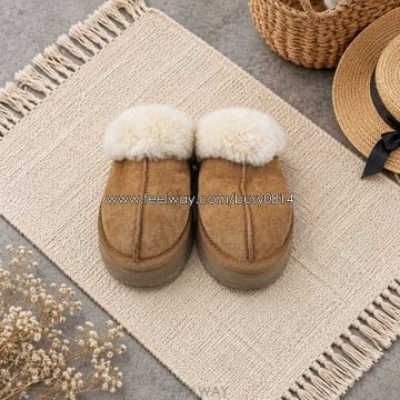 어그(UGG) 디스케트 플랫폼 슬리퍼 38사이즈