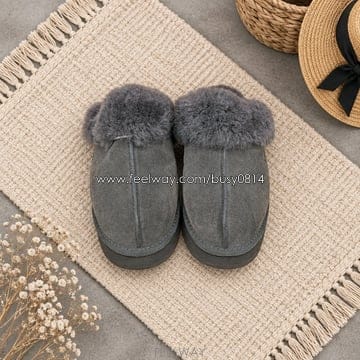 어그(UGG) 디스케트 플랫폼 슬리퍼 39사이즈