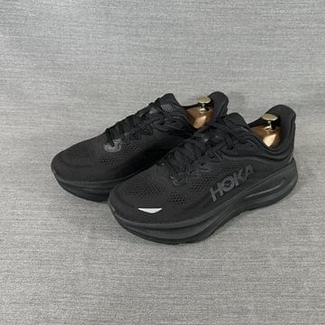 호카오네오네 본디9 러닝화/남성(280mm)/s2361/새상품수준
